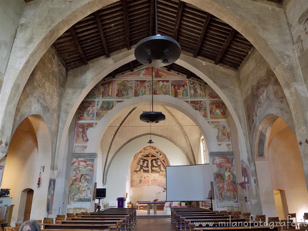 Novara - Interno della Chiesa del Convento di San Nazzaro della Costa